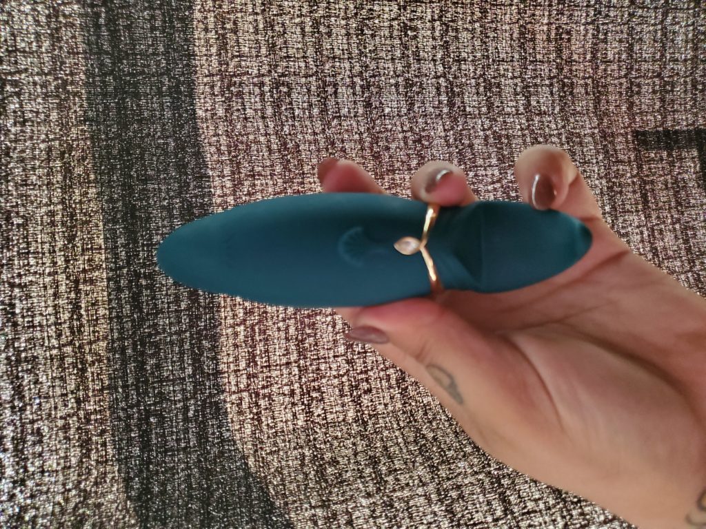 Zalo hero pulsewave silicone massager