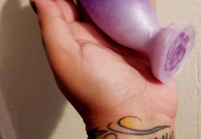 Sensi Silicone 5 Inch Dildo & Vaginal Plug By Uberrime Review
