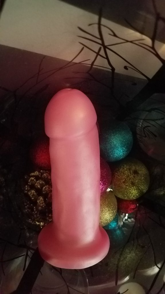 Chubby Alex Super Soft Silicone Dildo By Tantus Review