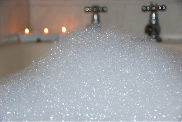 Pheromone Bubble Bath Review